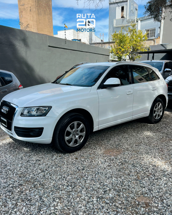 Audi Q5 2.0T Quattro 2010 - Image 8