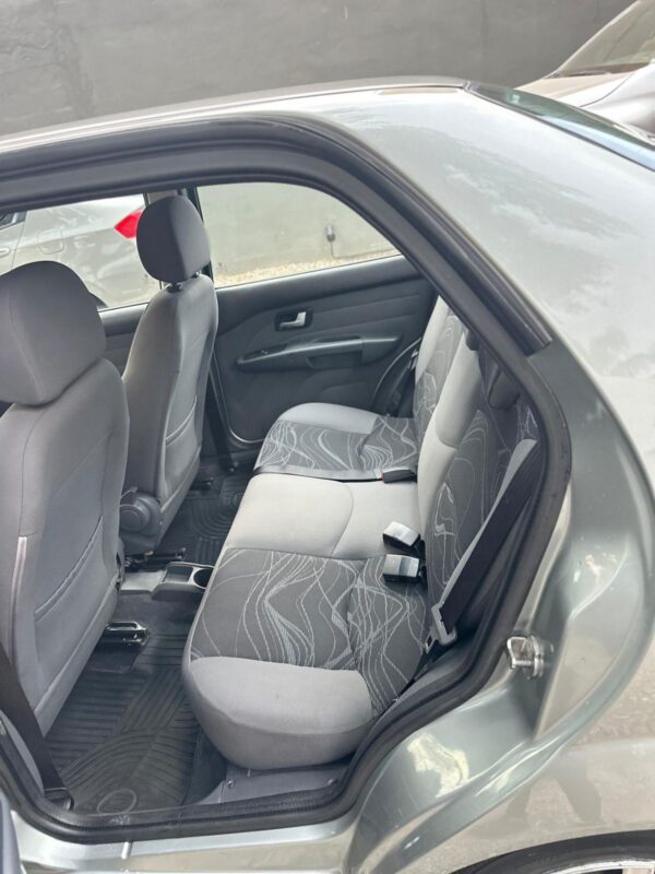 Fiat Siena 1.4 EL 2017 - Image 6