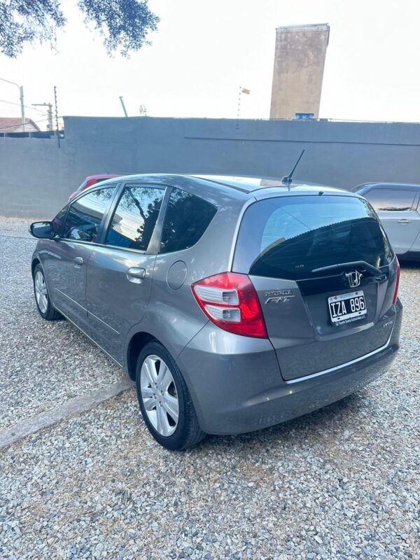 Honda Fit EXL AT 2010 - Image 7
