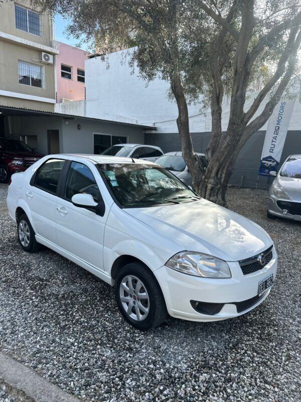 Fiat Siena EL 1.4 2014 - Image 3