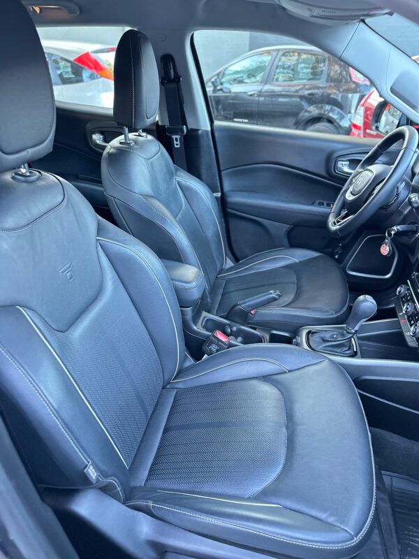 Fiat Toro Freedom 2023 - Image 8