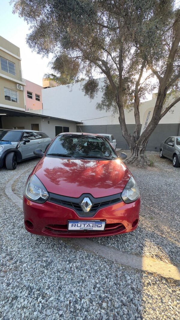 Renault Clio Expression Pack 1 2013 · con GNC.