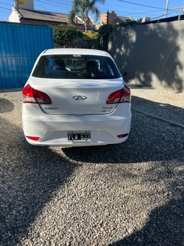 Chery Fulwin Sedán 2016 · con GNC. - Image 7