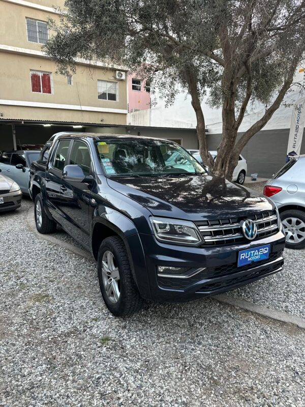 Volkswagen Amarok Highline 4x4 Automática 2019 - Image 9